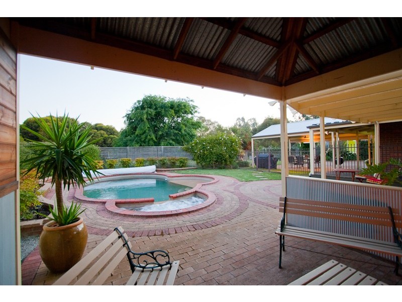 19 Tangey Lane, Echuca VIC 3564