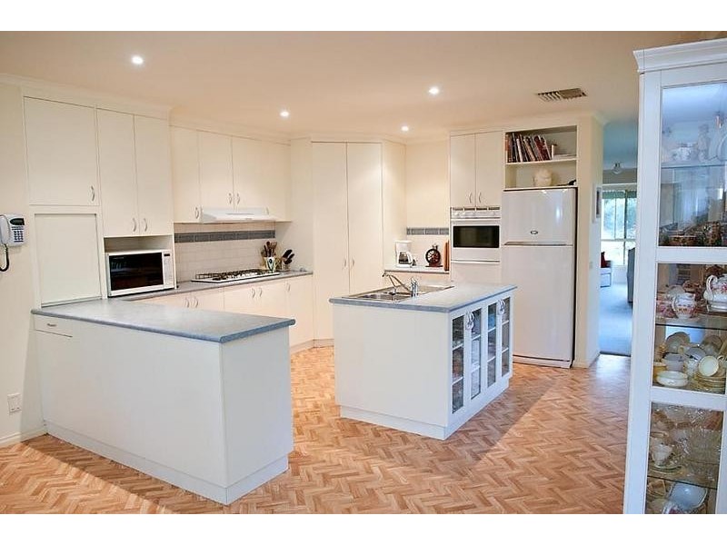 17 Charters Drive, Moama NSW 2731