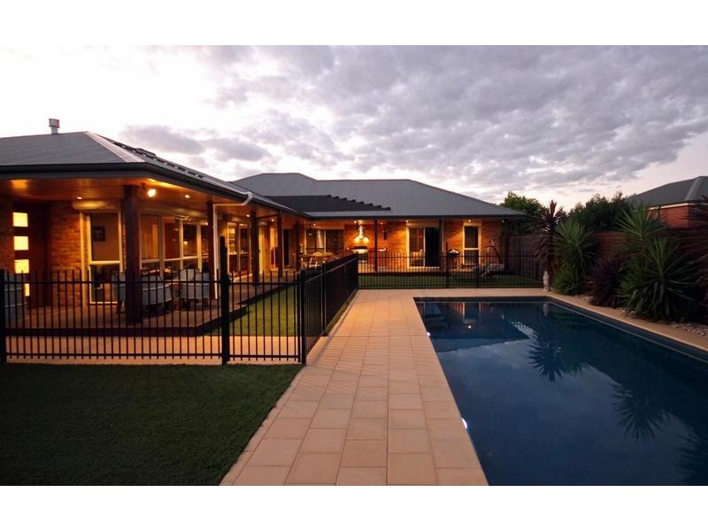 4 Winbi Lane, Moama NSW 2731