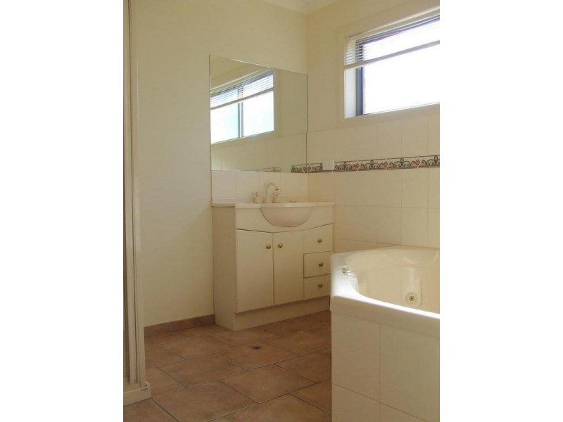 2 Orkney Court, Moama NSW 2731