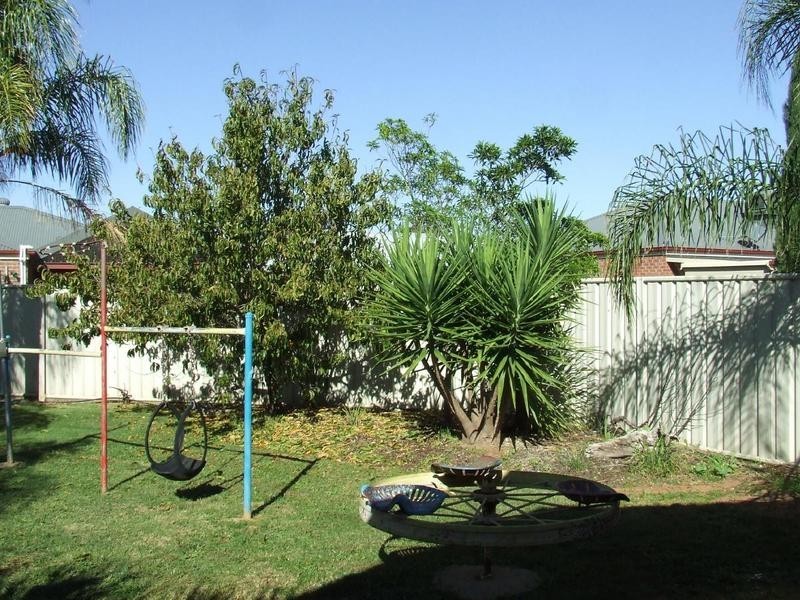 2 Orkney Court, Moama NSW 2731