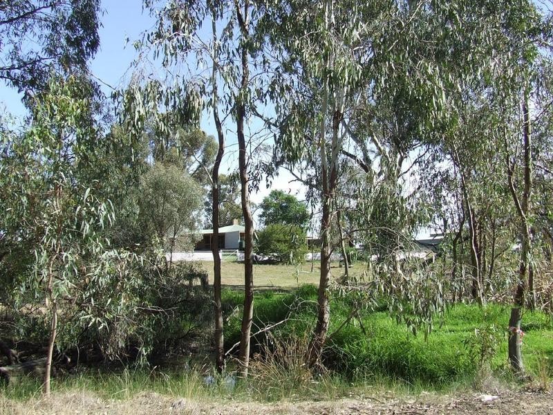 178 Latham Road, Echuca VIC 3564