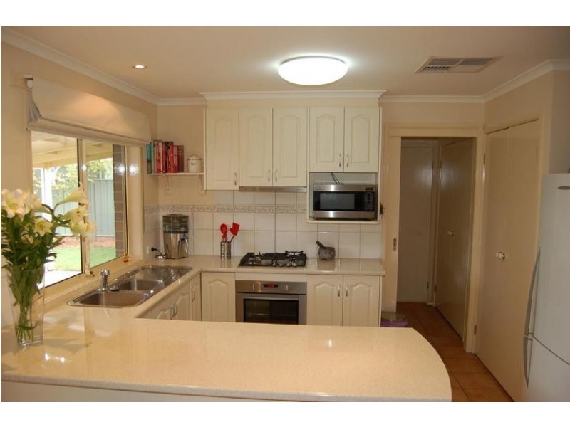 3 John Close, Echuca VIC 3564