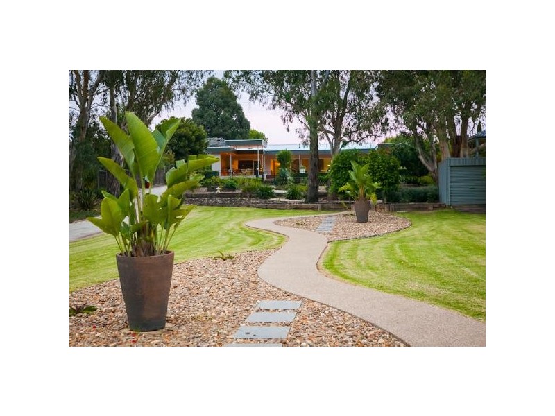 90 Wharparilla Drive, Echuca VIC 3564