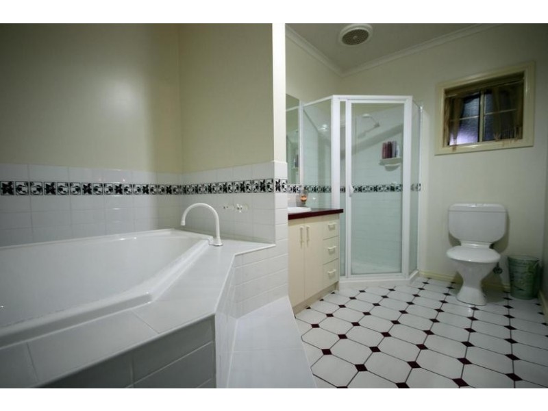 42 Fehring Lane, Echuca VIC 3564