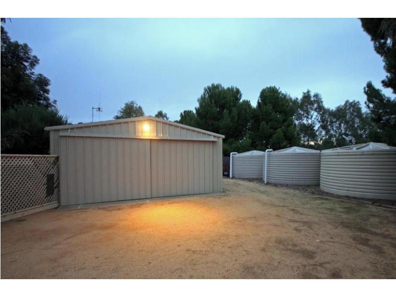 42 Fehring Lane, Echuca VIC 3564