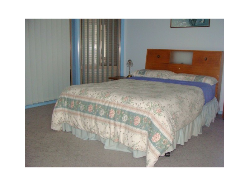 18 Genevieve Avenue, Echuca VIC 3564