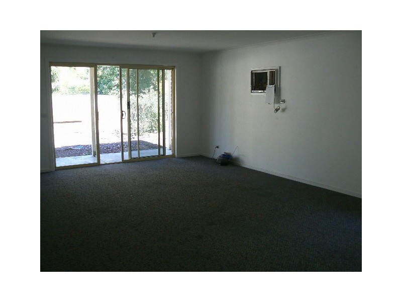 10 Francis Street, Moama NSW 2731