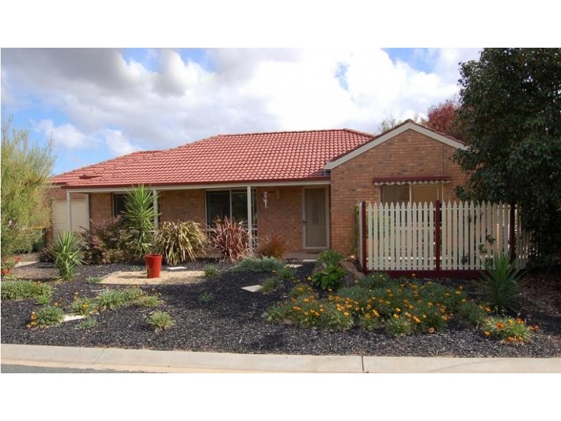 16 Genevieve Avenue, Echuca VIC 3564