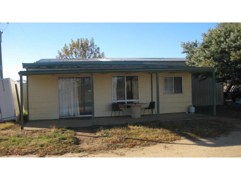 1 Centre Road, Moama NSW 2731