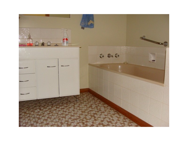 6 Martin Street, Echuca VIC 3564