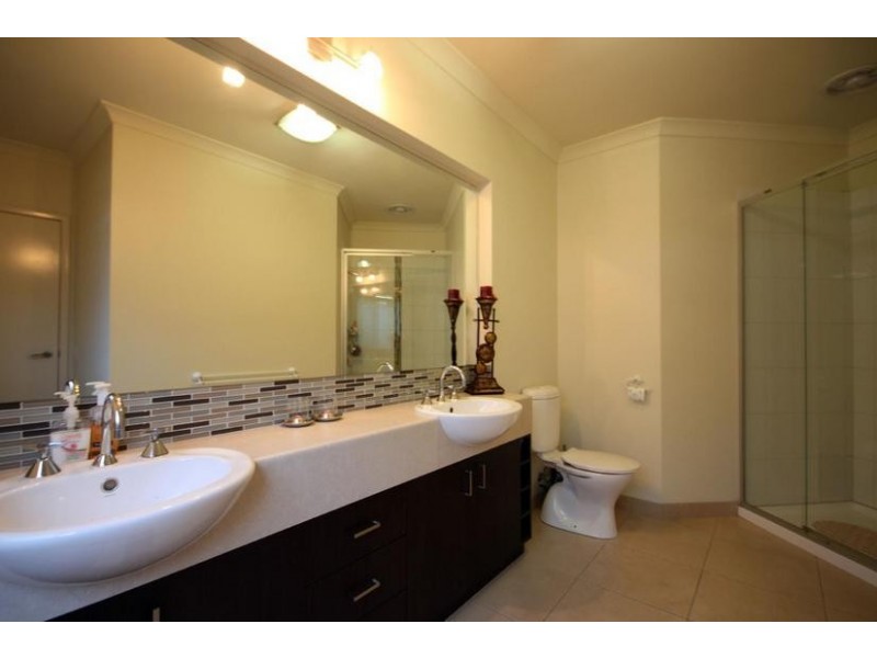 6 Westin Place, Echuca VIC 3564