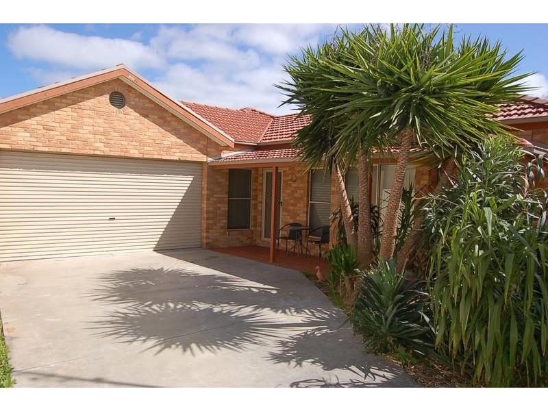 2/211 High Street, Echuca VIC 3564