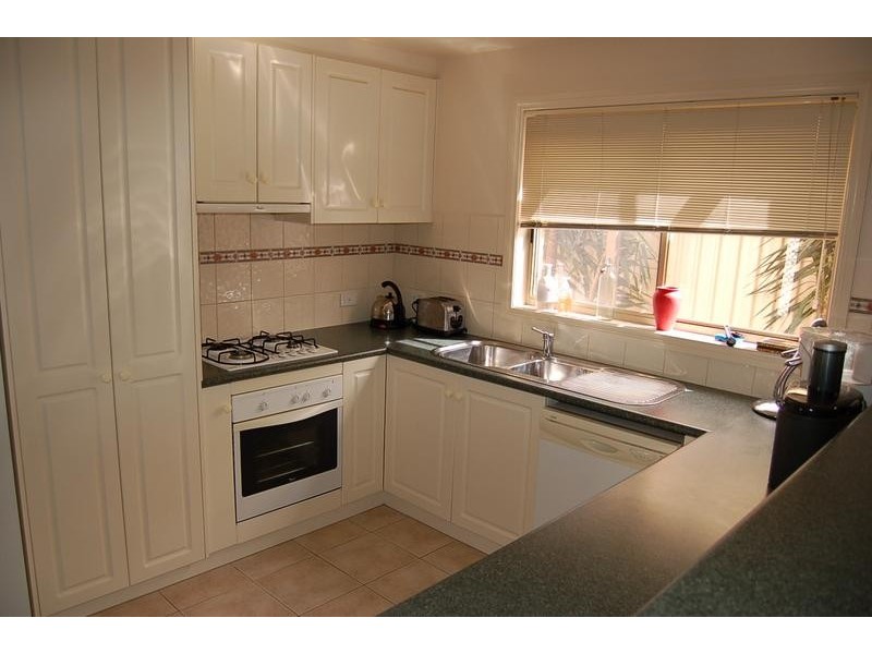 2/211 High Street, Echuca VIC 3564