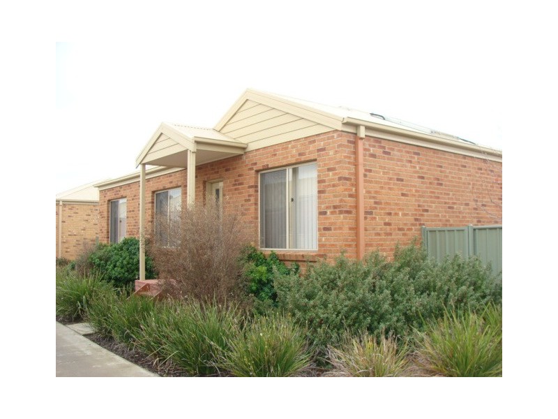 2/140 Bowen Street, Echuca VIC 3564