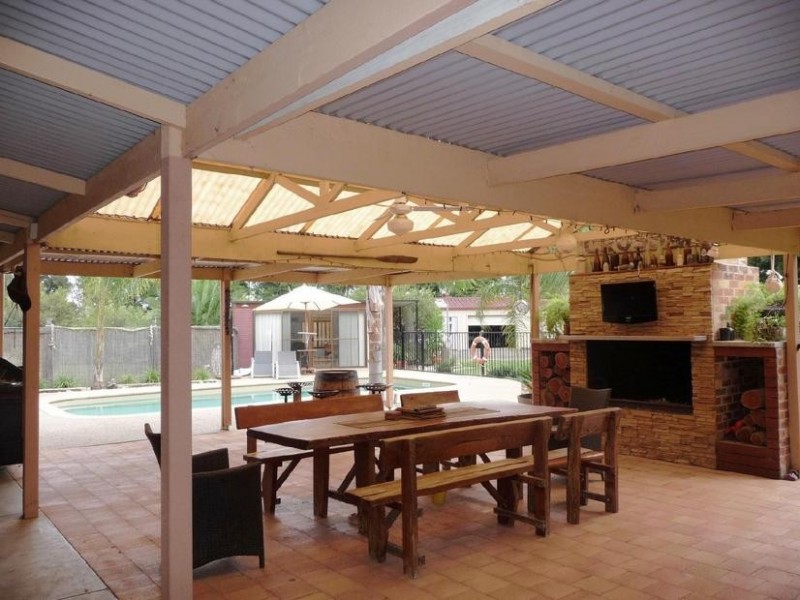 37 Wharparilla Drive, Echuca VIC 3564