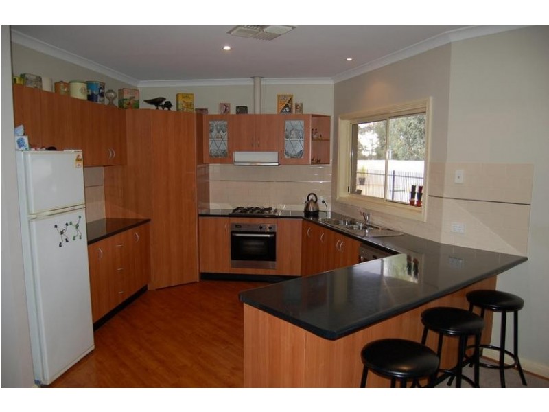 24 Hollara Drive, Moama NSW 2731