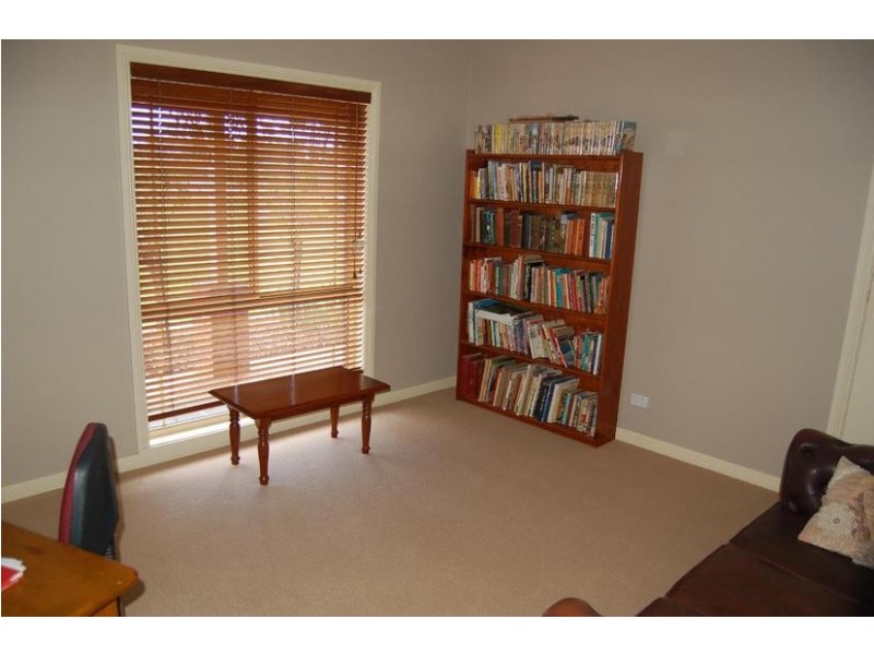24 Hollara Drive, Moama NSW 2731