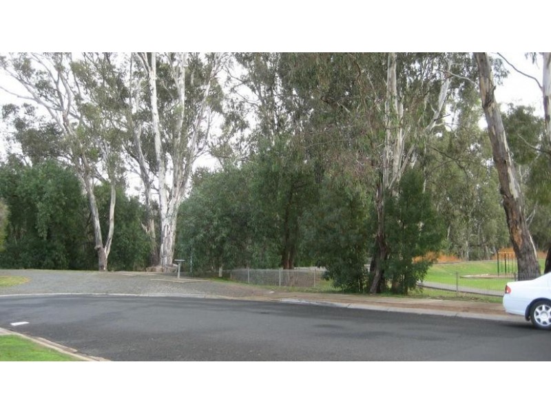 1/20 Murray Street, Echuca VIC 3564