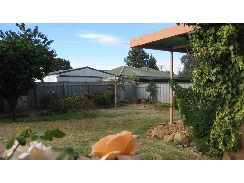 1 Winnima Avenue, Moama NSW 2731