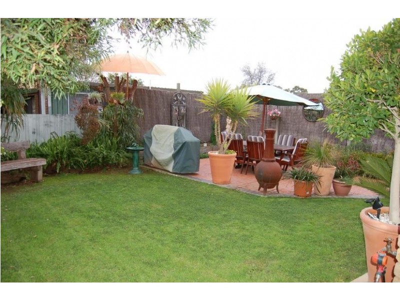 22 Snowden Street, Echuca VIC 3564