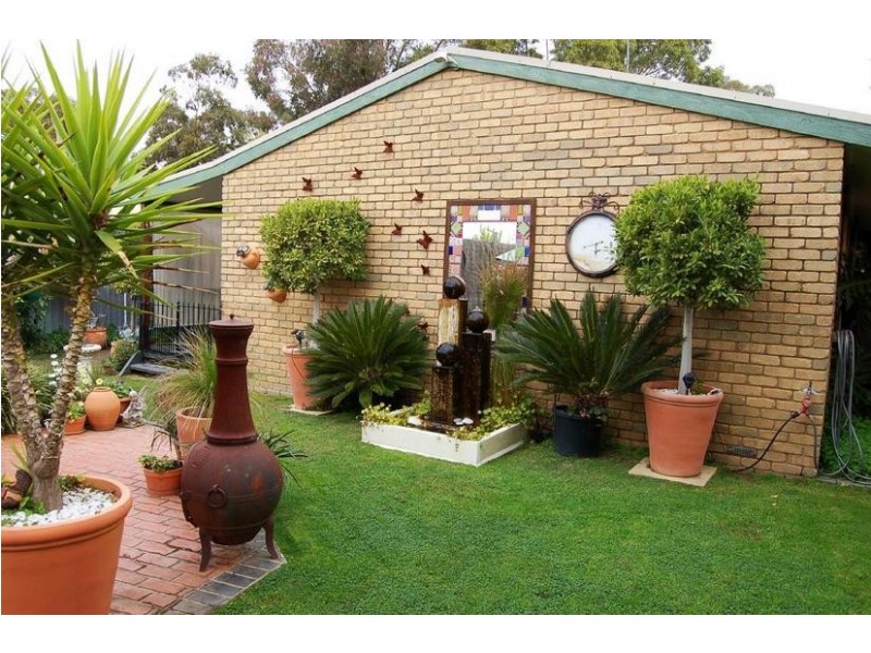 22 Snowden Street, Echuca VIC 3564