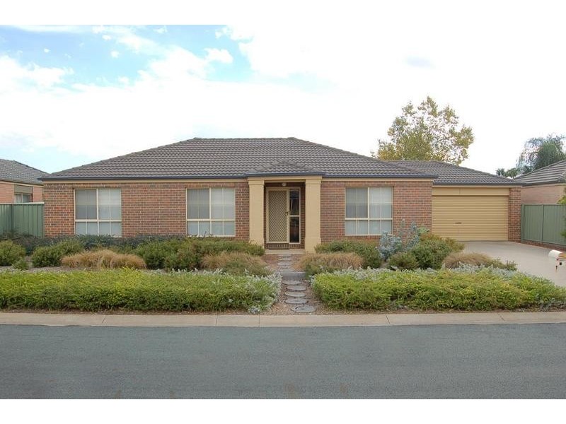 3 John Close, Echuca VIC 3564