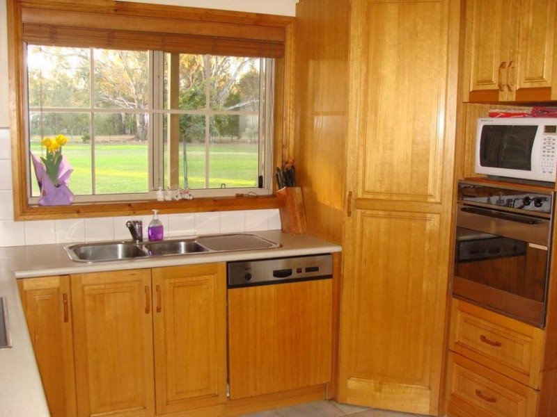 35 Riverview Court, Echuca VIC 3564