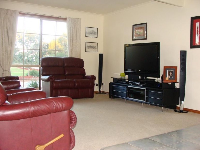 35 Riverview Court, Echuca VIC 3564