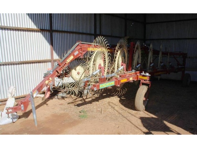 1 Caloola Road, Moama NSW 2731