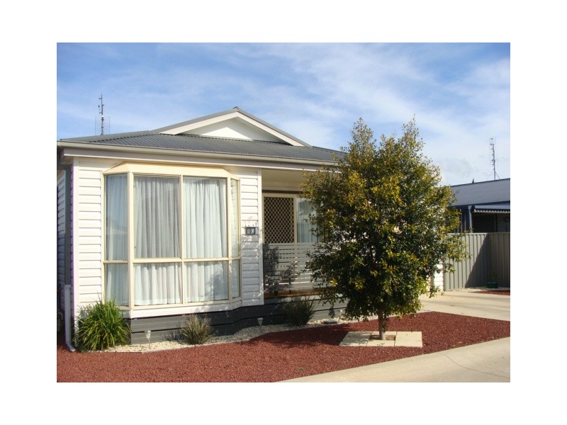 3 Coolabah Court Cobb Haven, Moama NSW 2731