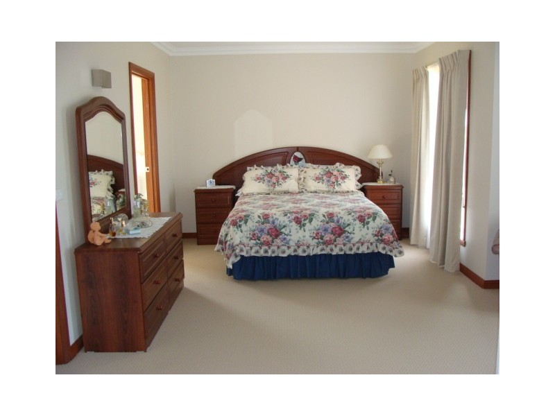 9 Shiraz Court, Moama NSW 2731