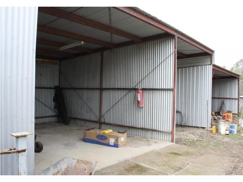 44 Picnic Point Road, Mathoura NSW 2710