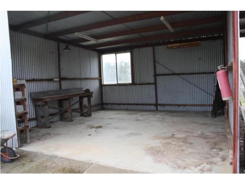 44 Picnic Point Road, Mathoura NSW 2710