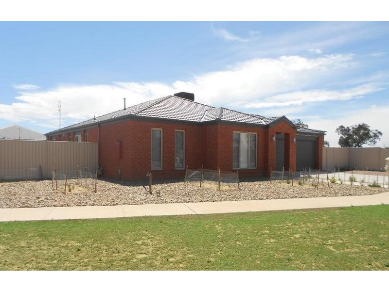 1 Dover Court, Echuca VIC 3564