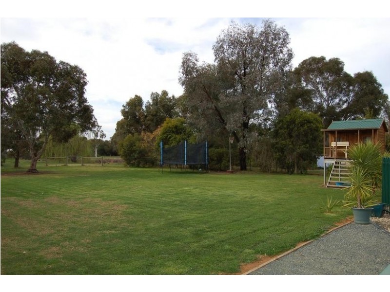 4 Riverview Court, Echuca VIC 3564