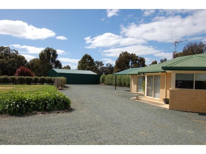 4 River View Court, Echuca VIC 3564