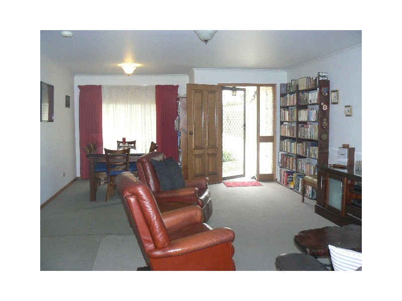 Unit 3/7 Hare Street, Echuca VIC 3564