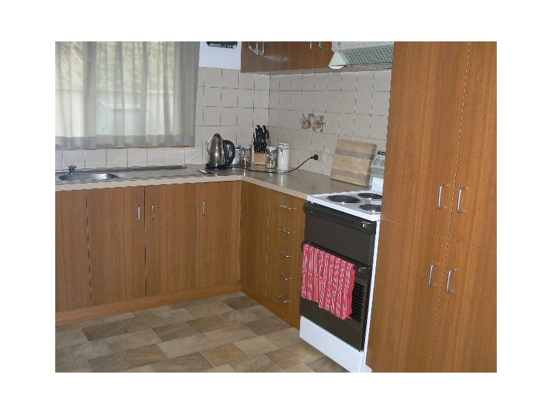 Unit 3/7 Hare Street, Echuca VIC 3564