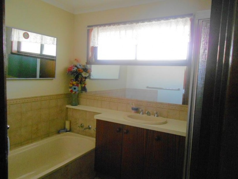 247 High Street, Echuca VIC 3564