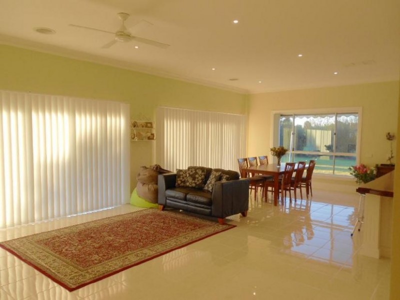 8 Chelsworth Drive, Echuca VIC 3564