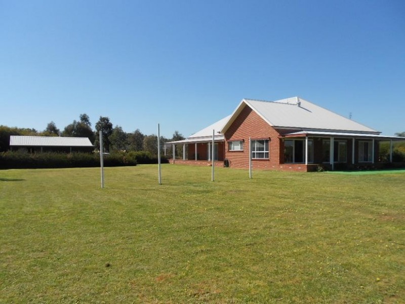 8 Chelsworth Drive, Echuca VIC 3564