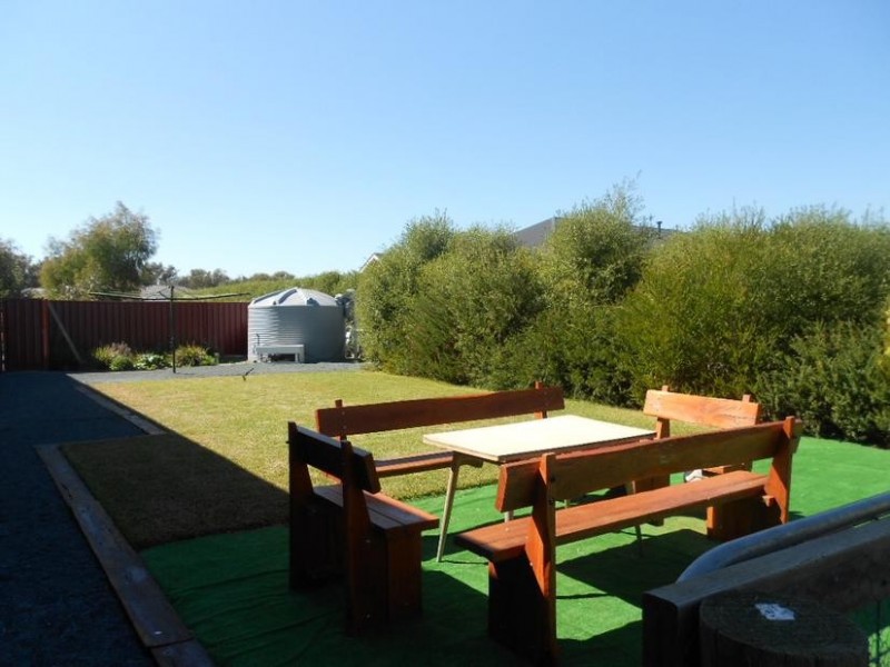 8 Chelsworth Drive, Echuca VIC 3564