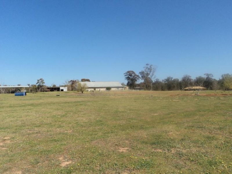 1 Goldsborough Road, Moama NSW 2731