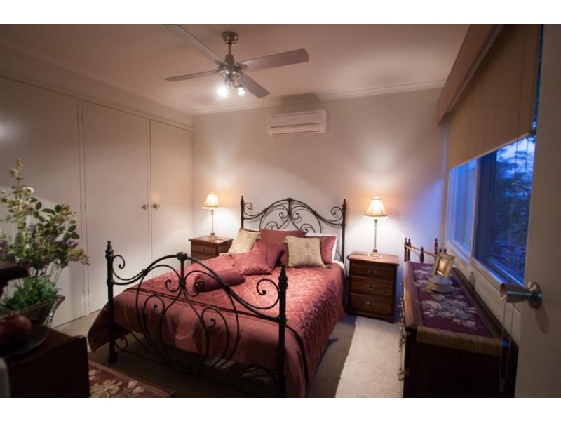 2040 Perricoota Road, Moama NSW 2731