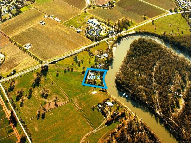 2040 Perricoota Road, Moama NSW 2731