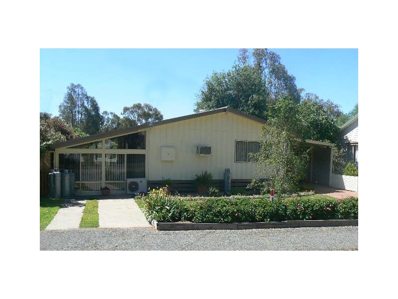 2 Murray Street, Barmah VIC 3639