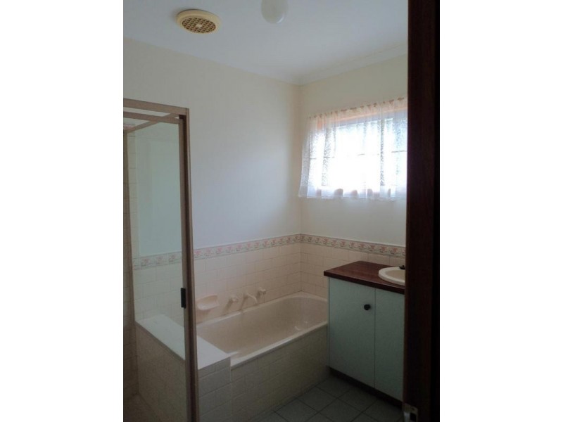 3/82 Hovell Street, Echuca VIC 3564