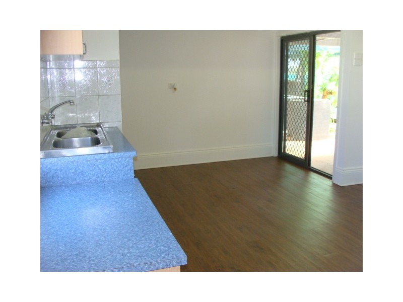 8 Moore Street, Rochester VIC 3561