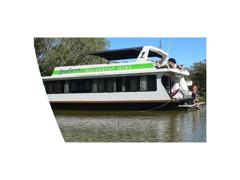 00 Deep Creek Houseboat, Perricoota Road, Moama NSW 2731